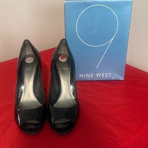 Nine West Black Patent Leather Open Toe Pump - Size 10